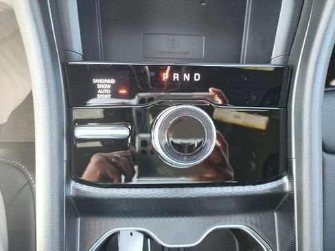 New 2025 Jeep Grand Cherokee L Limited w/ Luxury Tech Group II image 11