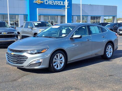 Used 2024 Chevrolet Malibu LT FWD image 3