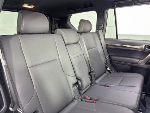 Used 2022 Lexus GX 460 Premium image 42