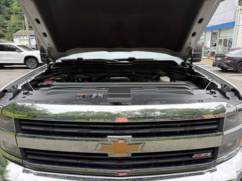 Used 2015 Chevrolet Silverado 2500 LT w/ LT Convenience Package AWD/4WD image 26