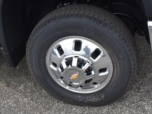 New 2026 Chevrolet Silverado 3500 LT w/ All Star Edition AWD/4WD image 12
