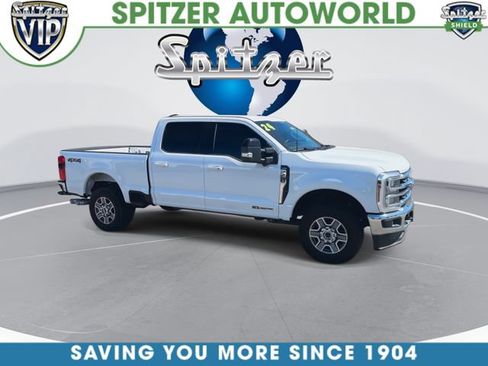 Used 2024 Ford F250 Lariat AWD/4WD image 2