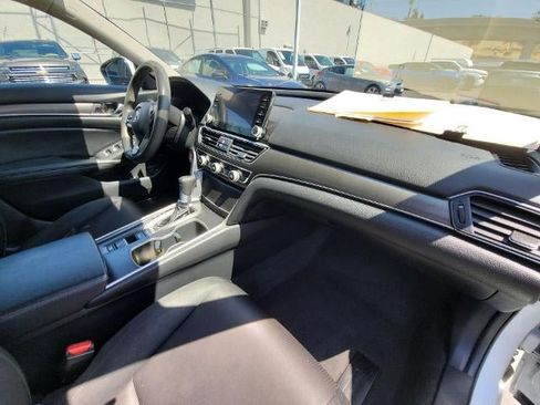 Used 2021 Honda Accord LX image 30