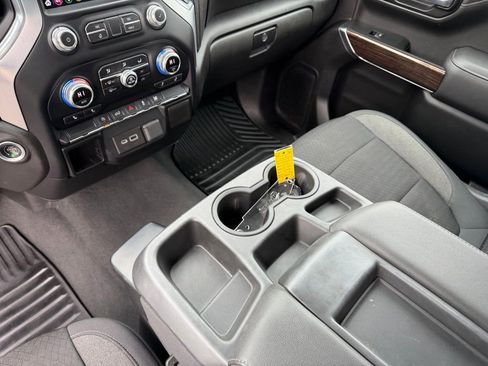 Used 2021 GMC Sierra 1500 Elevation image 15