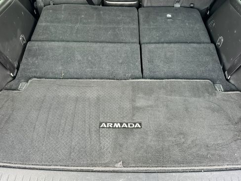 Used 2022 Nissan Armada SL w/ Captain's Chairs Package image 15