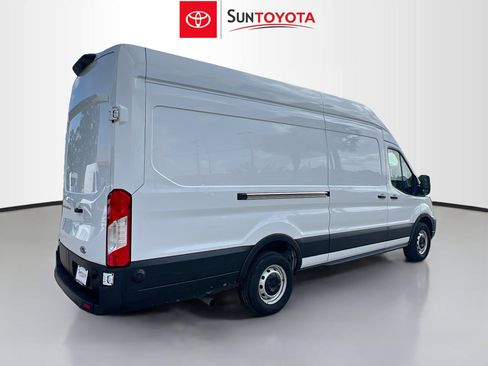 Used 2024 Ford Transit 250 148 High Roof Extended w/ Load Area Protection Package RWD image 4