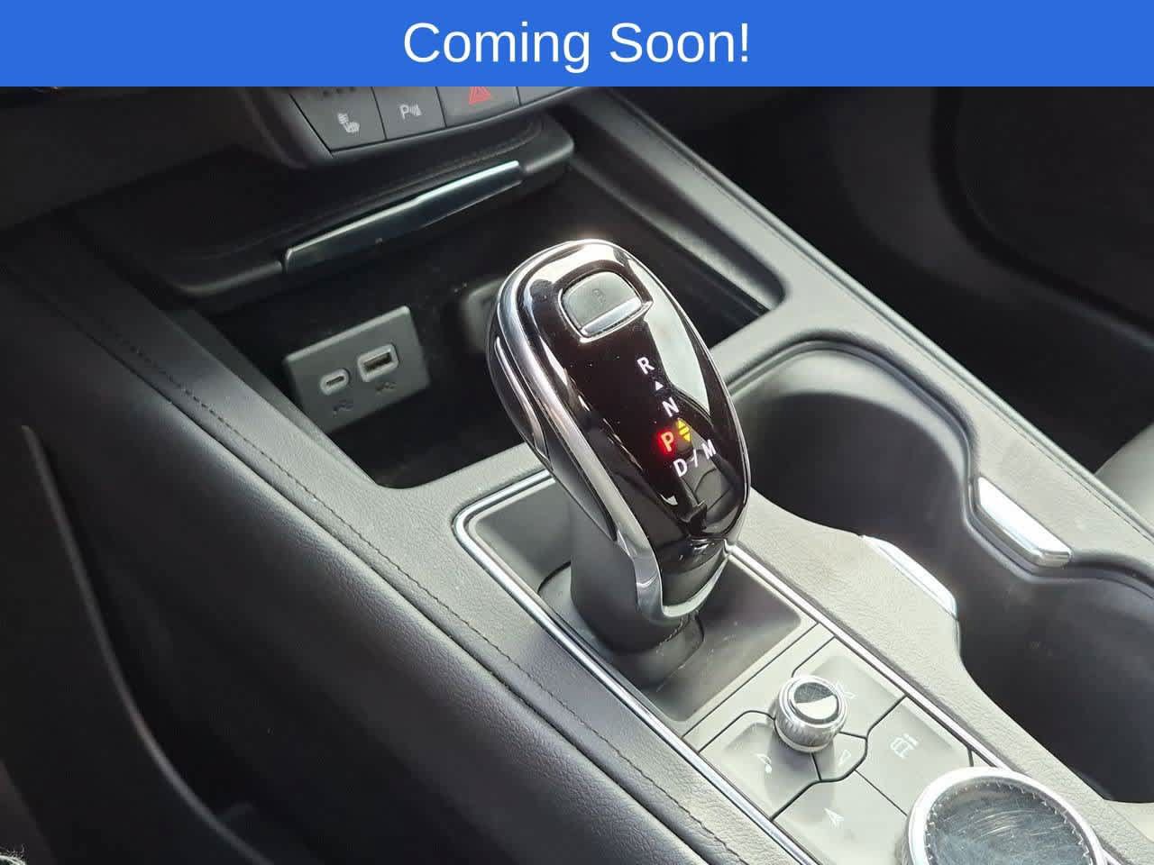 Used 2024 Cadillac XT4 Premium Luxury w/ Cold Weather Package AWD/4WD image 33