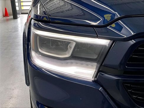 Used 2019 RAM 1500 Laramie AWD/4WD image 31