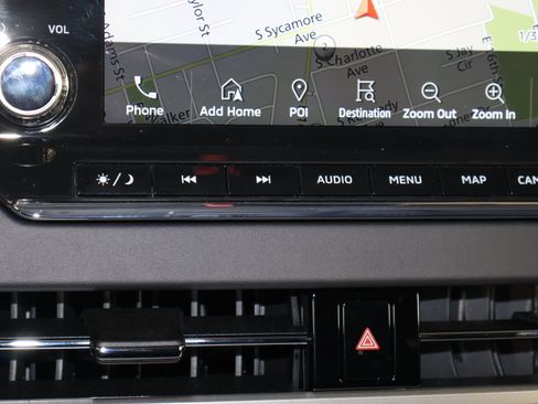 Used 2024 Mitsubishi Outlander SEL image 27