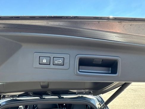 Certified 2025 Subaru Forester Touring AWD/4WD image 20