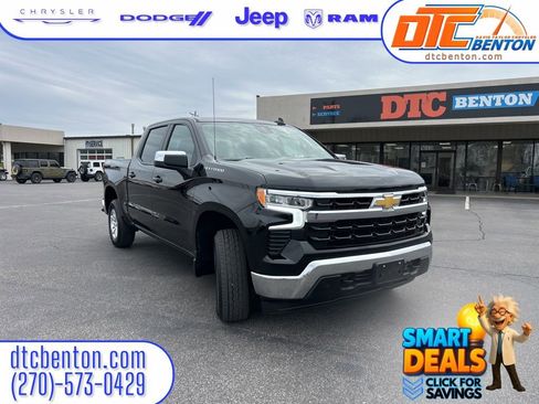 Used 2025 Chevrolet Silverado 1500 LT AWD/4WD image 1