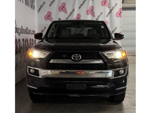 Used 2019 Toyota 4Runner Limited image 5