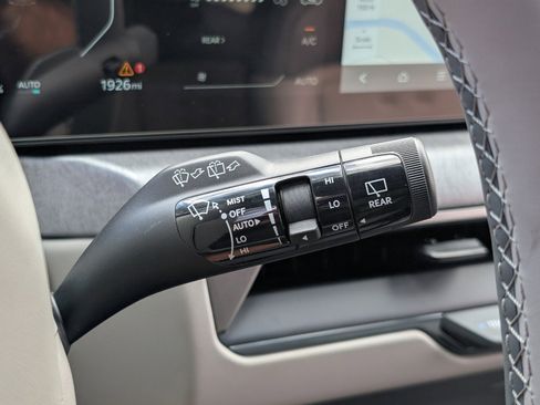 Used 2026 Kia EV9 Wind image 33