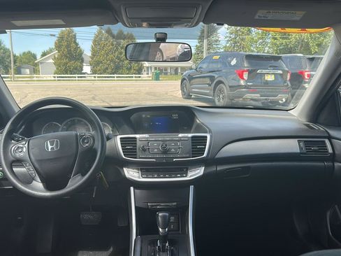 Used 2014 Honda Accord LX image 18