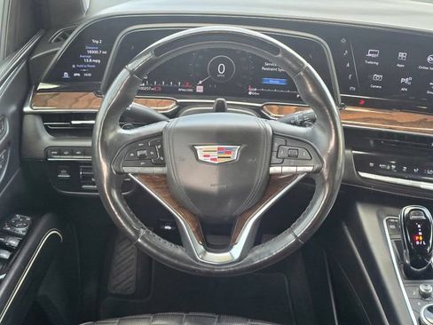 Used 2021 Cadillac Escalade ESV Sport Platinum RWD image 16