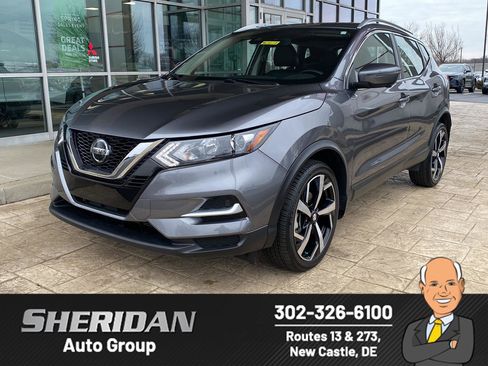 Certified 2022 Nissan Rogue Sport SL image 1