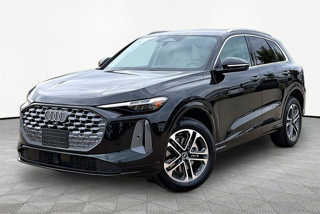 New 2026 Audi Q5 Premium Plus AWD/4WD image 1