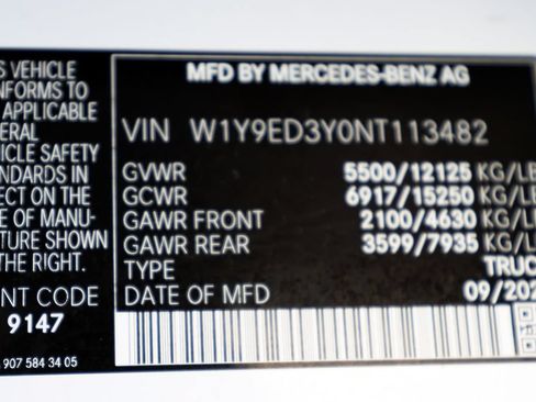 Used 2022 Mercedes-Benz Sprinter 4500 image 42