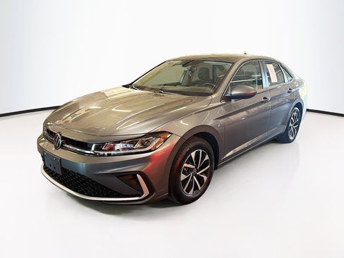 Used 2025 Volkswagen Jetta S FWD image 3
