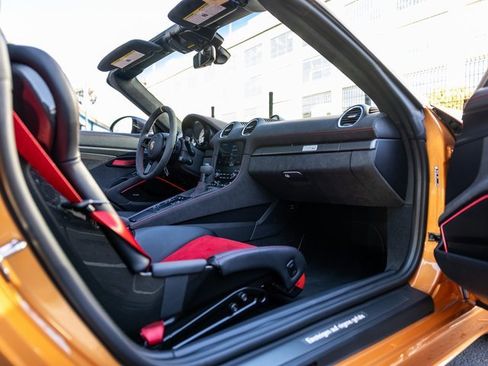 Certified 2025 Porsche 718 Boxster Spyder RS image 50