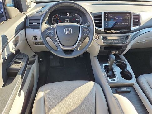 Used 2019 Honda Ridgeline RTL-T image 11