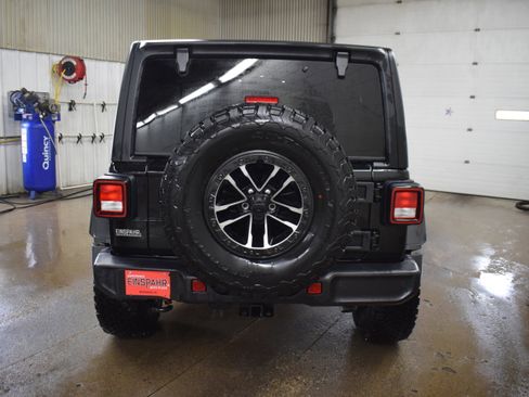 New 2025 Jeep Wrangler Willys image 30