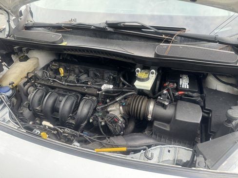 Used 2015 Ford Transit Connect XL FWD image 19