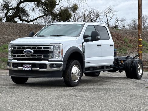 New 2024 Ford F450 XL w/ XL Chrome Package image 7