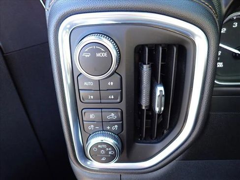 Used 2021 GMC Sierra 1500 AT4 image 14