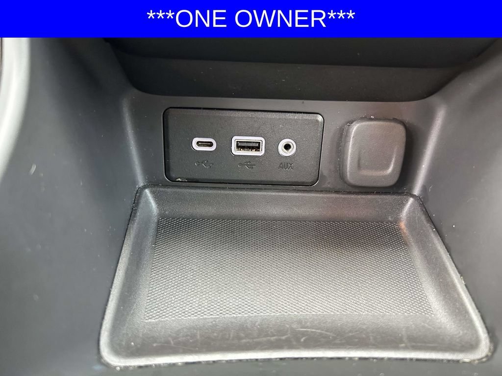 Used 2024 GMC Terrain SLE AWD/4WD image 19