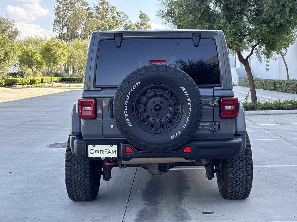 Used 2020 Jeep Wrangler Unlimited Rubicon AWD/4WD image 4