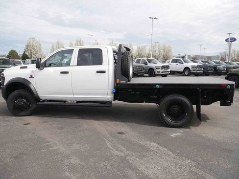 New 2026 RAM 5500 Tradesman w/ Max Tow Package image 11