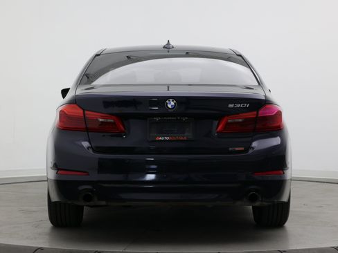 Used 2017 BMW 530i RWD image 7