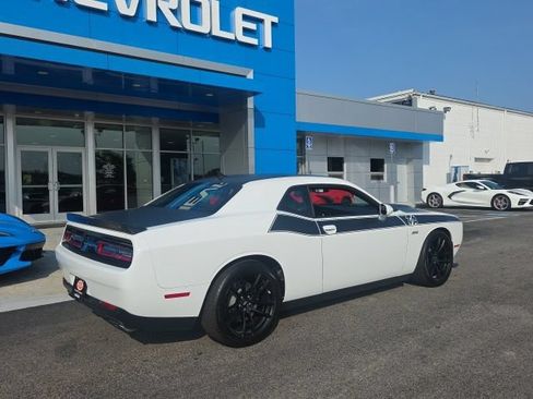 Used 2021 Dodge Challenger R/T Scat Pack w/ T/A Package RWD image 7
