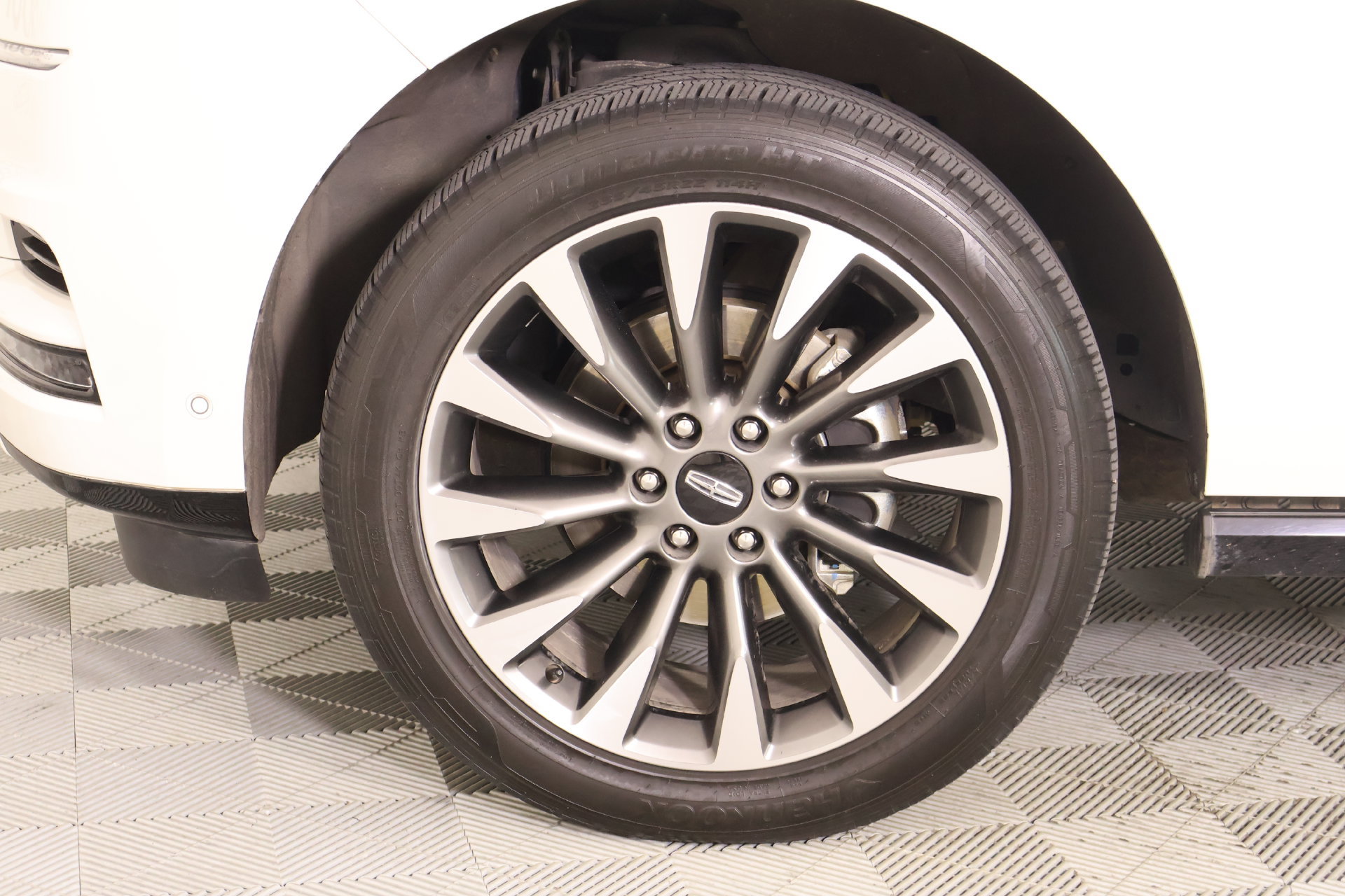 Used 2020 Lincoln Navigator Reserve w/ Equipment Group 208A Reserve AWD/4WD image 20