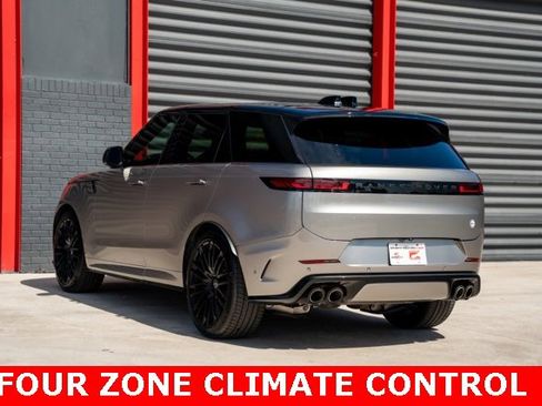 Used 2024 Land Rover Range Rover Sport image 2