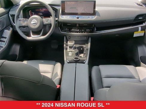Certified 2024 Nissan Rogue SL image 10