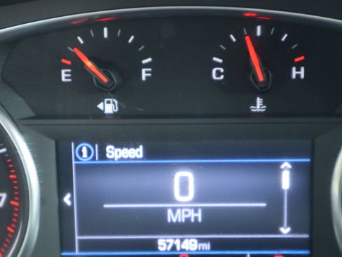 Used 2023 GMC Acadia SLE FWD image 45