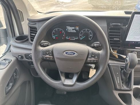 Used 2023 Ford Transit 350 XLT image 11