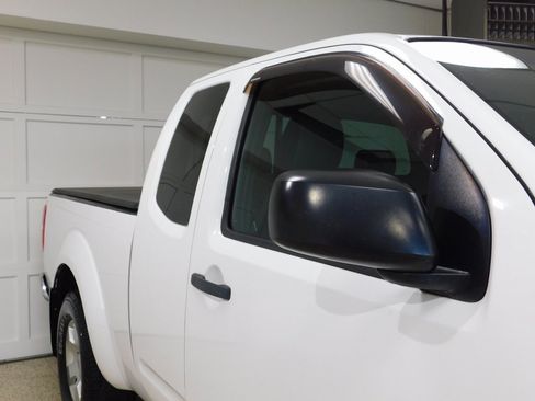 Used 2010 Suzuki Equator 2WD Extended Cab image 11