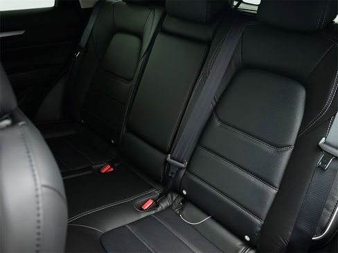 New 2025 MAZDA CX-5 AWD 2.5 S w/ Preferred Package image 10