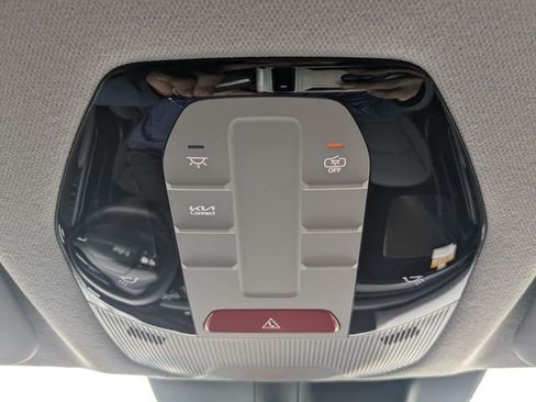 New 2026 Kia K4 FWD image 22