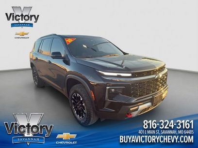 Used 2025 Chevrolet Traverse Z71 w/ Enhanced Driving Package
