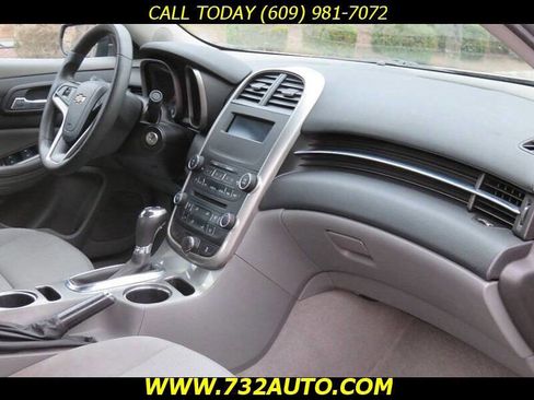 Used 2015 Chevrolet Malibu LS image 6