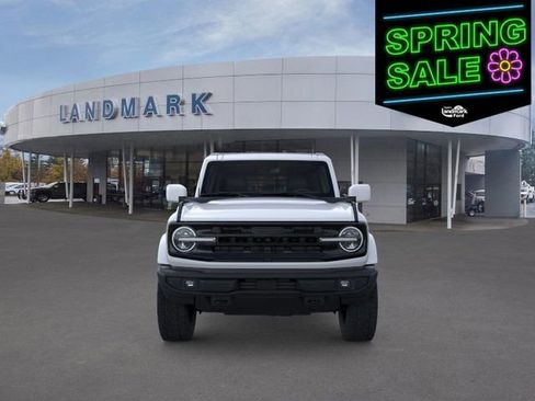 New 2025 Ford Bronco Outer Banks image 7