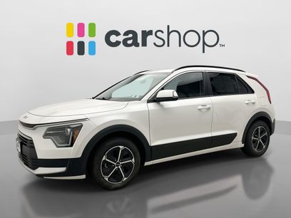 Used 2023 Kia Niro EX