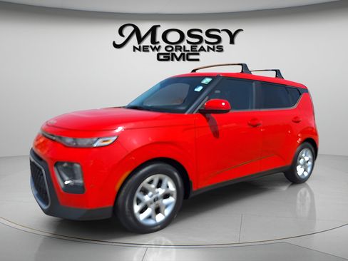 Used 2022 Kia Soul LX w/ Technology Package FWD image 1