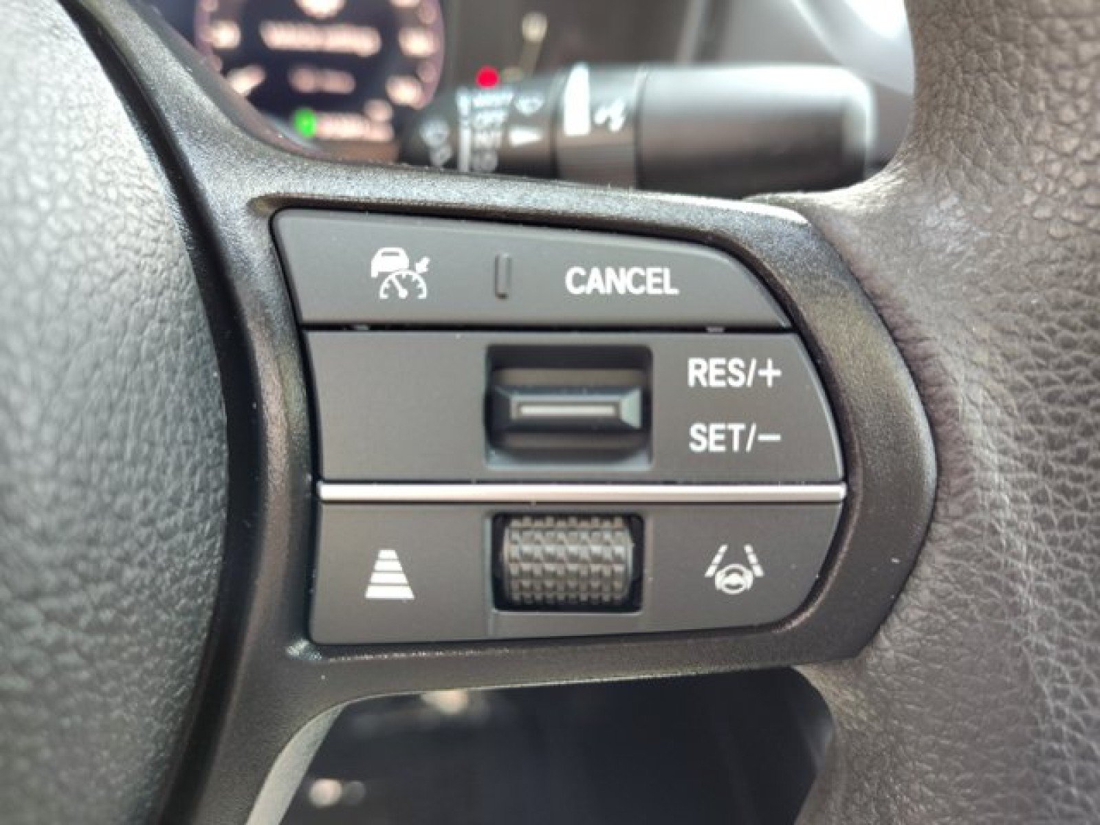 Used 2023 Honda Accord EX image 27