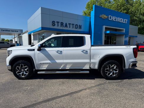 Certified 2024 GMC Sierra 1500 SLT w/ SLT Convenience Package AWD/4WD image 10