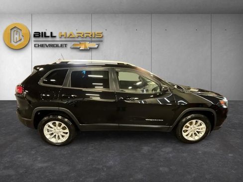 Used 2021 Jeep Cherokee Latitude AWD/4WD image 10